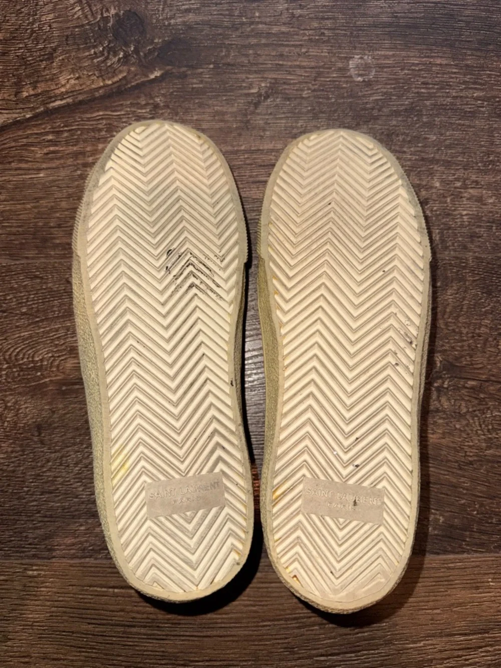 SAINT LAURENT White leather sneakers with rainbow shoelaces - Picture 4 of 5